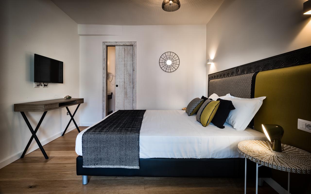 Teku Sardinia Boutique Hotel Bari Sardo Luaran gambar