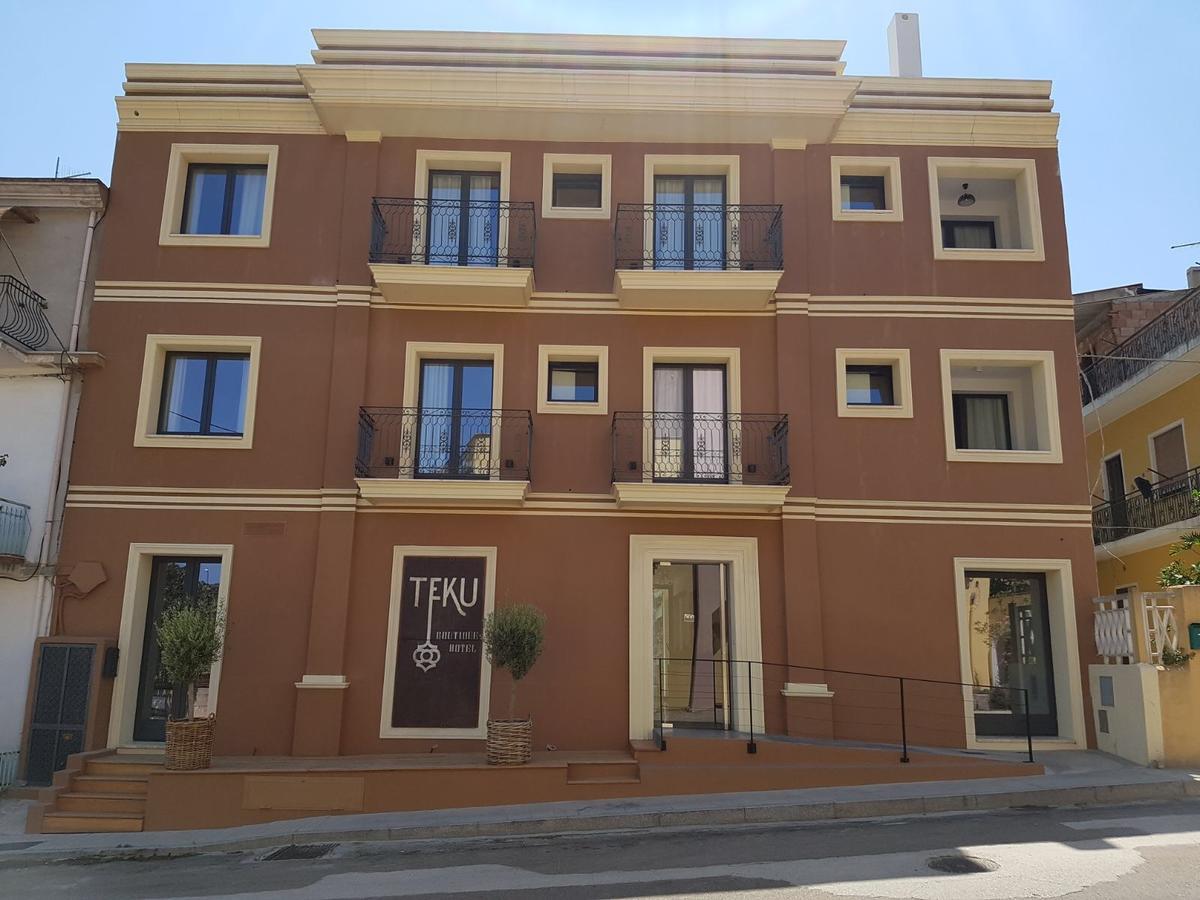 Teku Sardinia Boutique Hotel Bari Sardo Luaran gambar